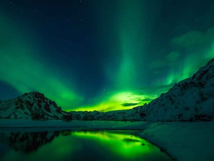 Sea, air and road transport to Iceland | Export to Iceland
